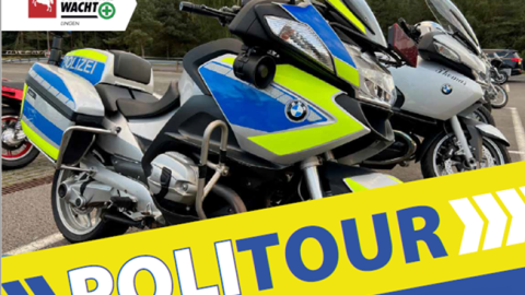 Ein Motorrad der Polizei mit dem Schriftzug "PoliTour"